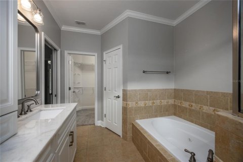 House in Newberry, Florida 3 bedrooms, 180.14 sq.m. № 1904710 - photo 24