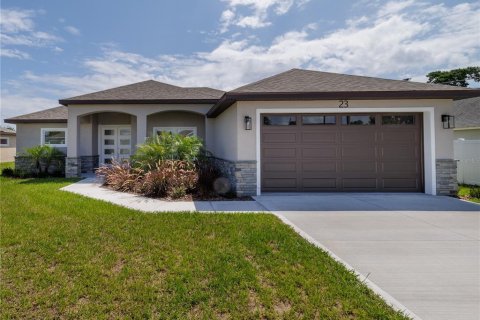 House in Palm Coast, Florida 4 bedrooms, 177.63 sq.m. № 2228376 - photo 3
