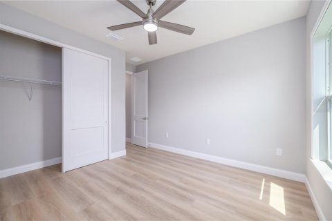 House in Palm Coast, Florida 4 bedrooms, 177.63 sq.m. № 2228376 - photo 30
