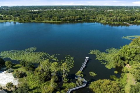 Condo in Orlando, Florida, 2 bedrooms  № 1608822 - photo 18