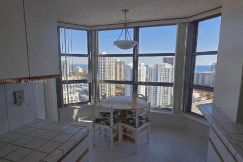 Купить кондоминиум в Авентура, Флорида 2 спальни, 136.01м2, № 2021946 - фото 9