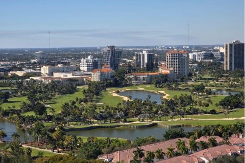 Купить кондоминиум в Авентура, Флорида 2 спальни, 136.01м2, № 2021946 - фото 7