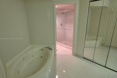 Купить кондоминиум в Авентура, Флорида 2 спальни, 136.01м2, № 2021946 - фото 4