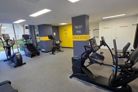 Купить кондоминиум в Авентура, Флорида 2 спальни, 136.01м2, № 2021946 - фото 24