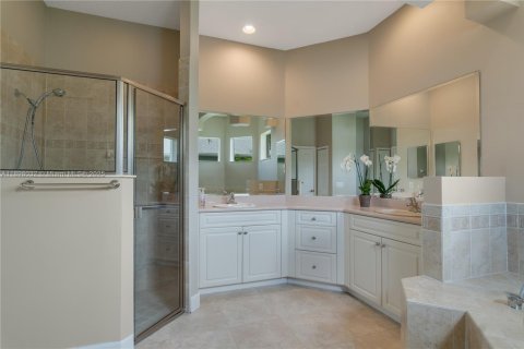 House in Vero Beach, Florida 3 bedrooms, 250 sq.m. № 1949845 - photo 29