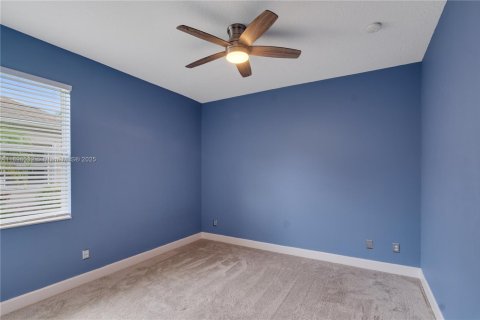 House in Vero Beach, Florida 3 bedrooms, 250 sq.m. № 1949845 - photo 30