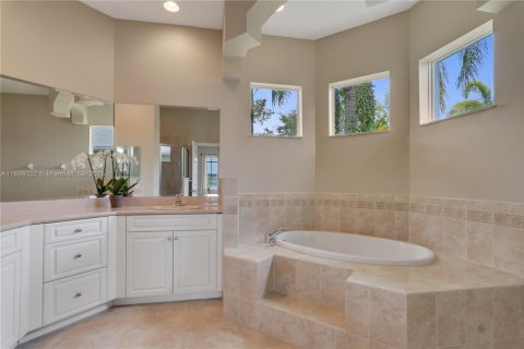 House in Vero Beach, Florida 3 bedrooms, 250 sq.m. № 1949845 - photo 28