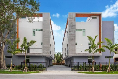Condominio en venta en Miami, Florida, 3 dormitorios, 216.65 m2 № 1860938 - foto 4