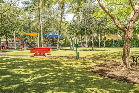 Condominio en venta en Miami, Florida, 3 dormitorios, 216.65 m2 № 1860938 - foto 28