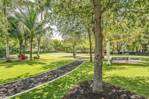 Condominio en venta en Miami, Florida, 3 dormitorios, 216.65 m2 № 1860938 - foto 27