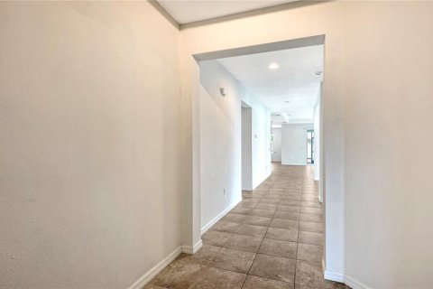 Купить виллу или дом в Брейдентон, Флорида 9 комнат, 261.98м2, № 2157406 - фото 3