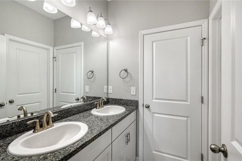 Купить виллу или дом в Брейдентон, Флорида 9 комнат, 261.98м2, № 2157406 - фото 27