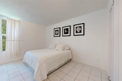 Купить кондоминиум в Майами, Флорида 2 спальни, 82.87м2, № 1978104 - фото 19