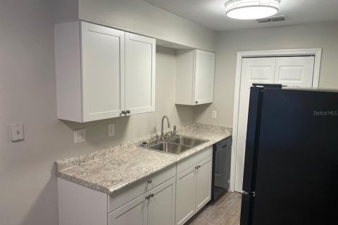 Copropriété à louer à Gainesville, Floride: 2 chambres, 73.67 m2 № 1833210 - photo 8