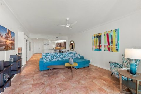 Condominio en venta en Rotonda, Florida, 2 dormitorios, 143.35 m2 № 2419026 - foto 13