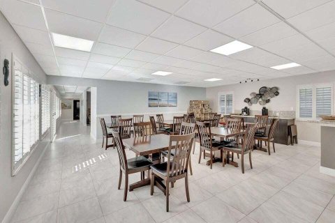 Condominio en venta en Delray Beach, Florida, 1 dormitorio, 79.71 m2 № 2176532 - foto 14