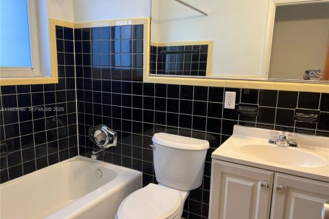 Casa en alquiler en Homestead, Florida, 2 dormitorios, 73.58 m2 № 1991906 - foto 8