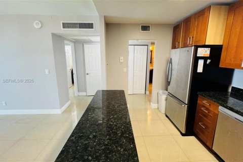 Copropriété à louer à Sunny Isles Beach, Floride: 1 chambre, 92.9 m2 № 2088282 - photo 11