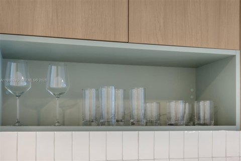Condominio en venta en Miami, Florida, 1 dormitorio, 46.92 m2 № 2057687 - foto 8