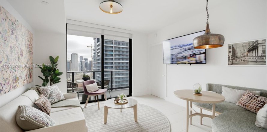 Condominio en Miami, Florida, 1 dormitorio № 2057687