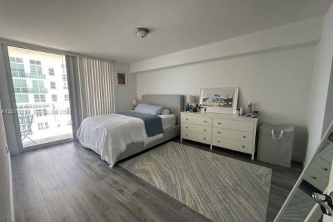 Apartment in Miami, Florida 1 bedroom, 76.64 sq.m. № 2328983 - photo 16