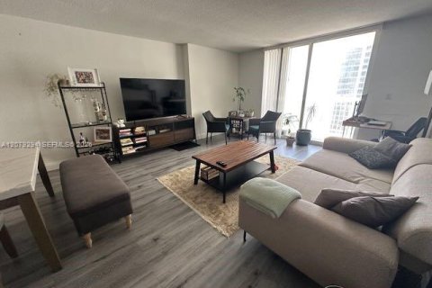 Apartment in Miami, Florida 1 bedroom, 76.64 sq.m. № 2328983 - photo 15