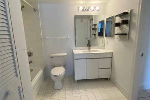 Apartment in Miami, Florida 1 bedroom, 76.64 sq.m. № 2328983 - photo 20