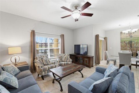 Adosado en venta en Kissimmee, Florida, 4 dormitorios, 176.7 m2 № 2205575 - foto 16