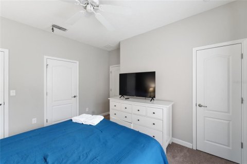 Adosado en venta en Kissimmee, Florida, 4 dormitorios, 176.7 m2 № 2205575 - foto 6