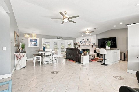 Villa ou maison à vendre à Palm Harbor, Floride: 4 chambres, 256.78 m2 № 2330962 - photo 19
