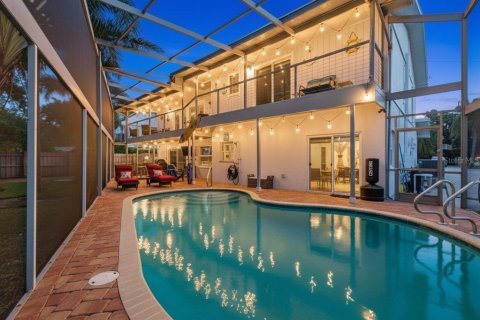 Villa ou maison à vendre à Palm Harbor, Floride: 4 chambres, 256.78 m2 № 2330962 - photo 3