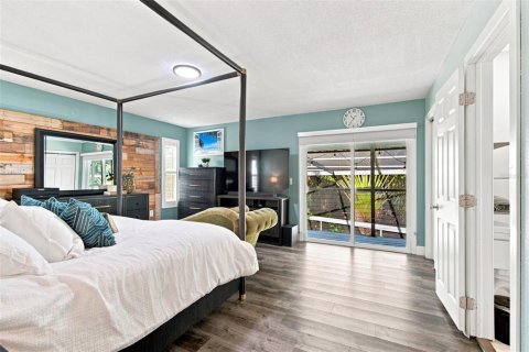 Villa ou maison à vendre à Palm Harbor, Floride: 4 chambres, 256.78 m2 № 2330962 - photo 23