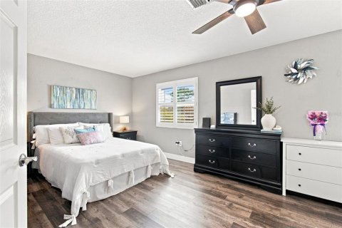Villa ou maison à vendre à Palm Harbor, Floride: 4 chambres, 256.78 m2 № 2330962 - photo 25