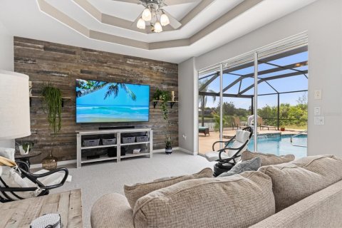 Casa en venta en Port Charlotte, Florida, 3 dormitorios, 198.72 m2 № 1898834 - foto 4