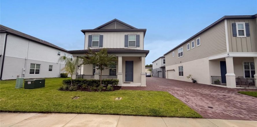 Villa ou maison à New Smyrna Beach, Floride 3 chambres, 165.27 m2 № 2306360