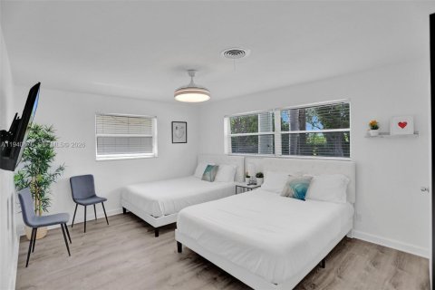 Купить виллу или дом в Холливуд, Флорида 5 спален, 208.29м2, № 2053974 - фото 23