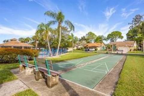 House in Riverview, Florida 3 bedrooms, 119.84 sq.m. № 2112809 - photo 13