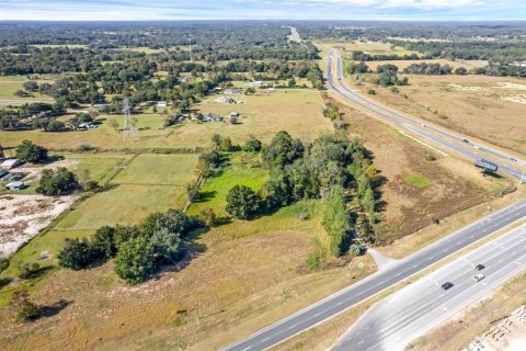 Propiedad comercial en venta en Summerfield, Florida, 169.36 m2 № 875204 - foto 13