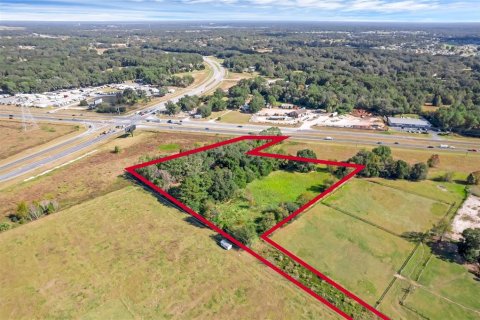 Propiedad comercial en venta en Summerfield, Florida, 169.36 m2 № 875204 - foto 2