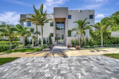 Villa ou maison à Fort Lauderdale, Floride 4 chambres, 280.56 m2 № 2024936