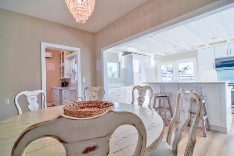 Villa ou maison à louer à Redington Beach, Floride: 3 chambres, 155.89 m2 № 2106991 - photo 21