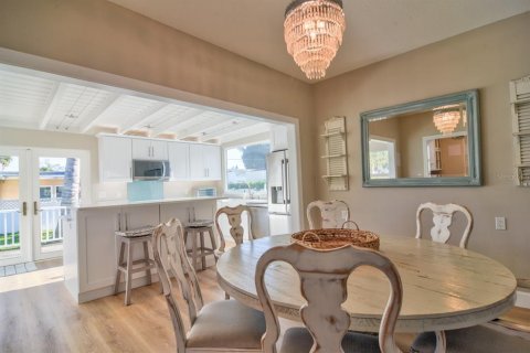 Villa ou maison à louer à Redington Beach, Floride: 3 chambres, 155.89 m2 № 2106991 - photo 20