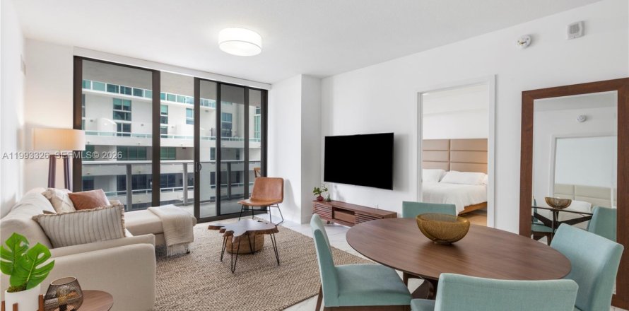Condominio en Miami, Florida, 2 dormitorios  № 2055622