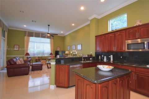 Casa en venta en Davie, Florida, 4 dormitorios, 284.1 m2 № 1944799 - foto 15