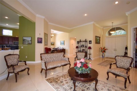 Casa en venta en Davie, Florida, 4 dormitorios, 284.1 m2 № 1944799 - foto 6