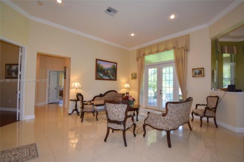 Casa en venta en Davie, Florida, 4 dormitorios, 284.1 m2 № 1944799 - foto 8