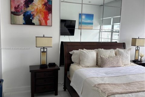 Condominio en venta en Aventura, Florida, 2 dormitorios, 116.22 m2 № 1578124 - foto 11