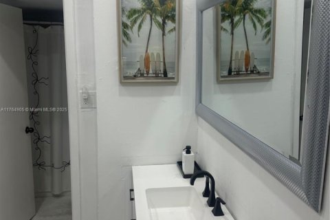 Condominio en venta en Aventura, Florida, 2 dormitorios, 116.22 m2 № 1578124 - foto 13