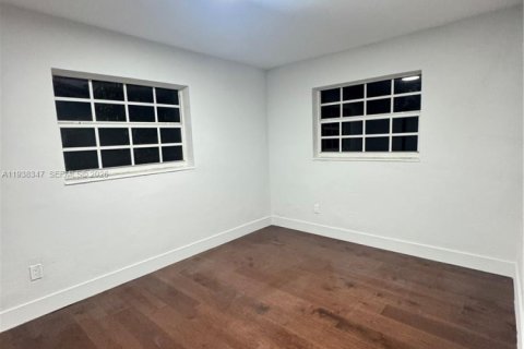 Купить виллу или дом в Плантация, Флорида 4 спальни, 155.24м2, № 1995883 - фото 6