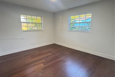 Купить виллу или дом в Плантация, Флорида 4 спальни, 155.24м2, № 1995883 - фото 10